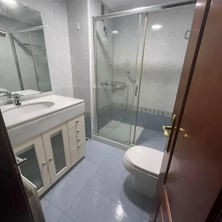 Piso En Bouzas Con Vistas A La Ria Apartment *